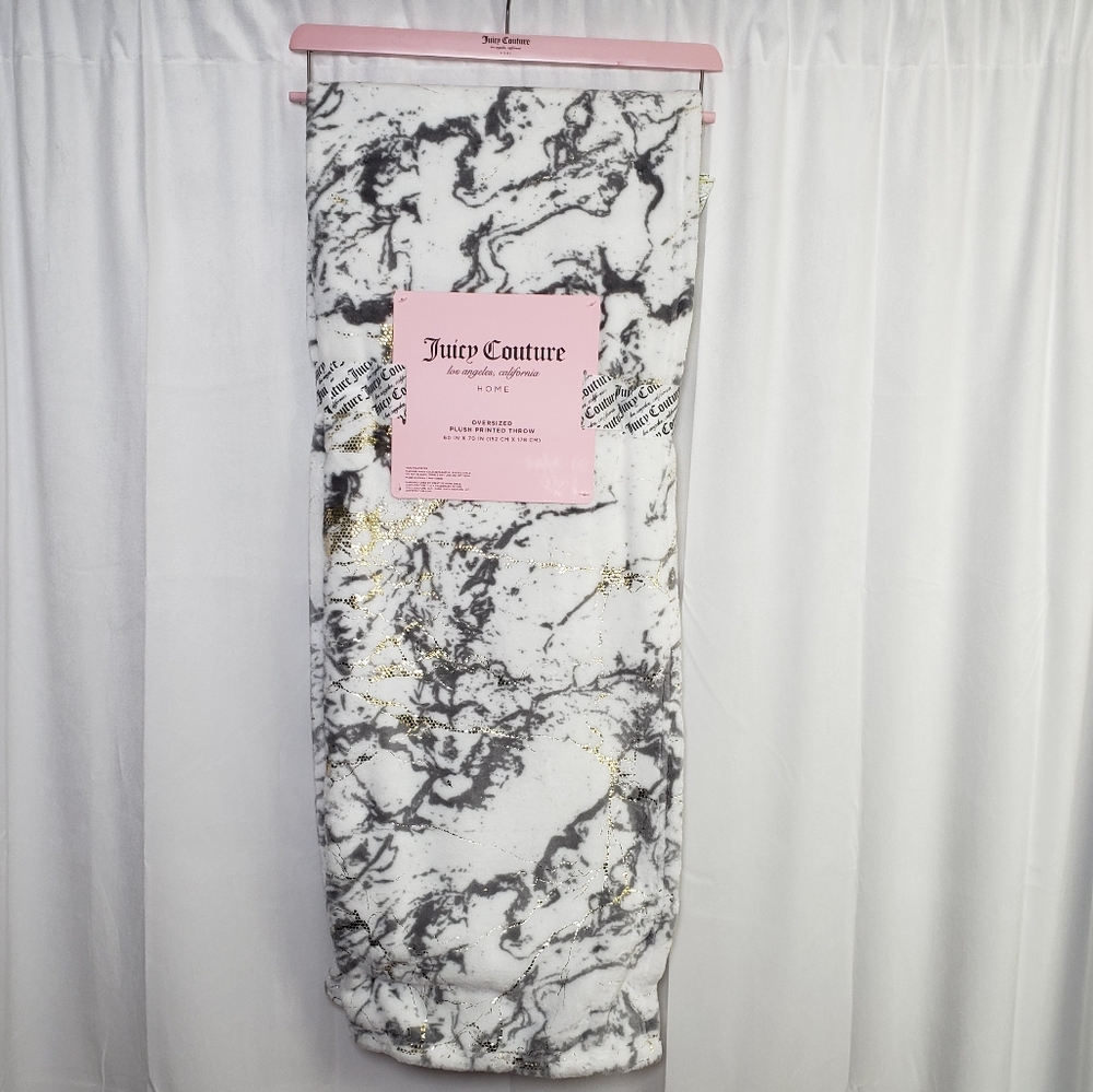 Juicy Couture Oversized Plush Throw Blanket Marble Print White Gray Gold 60"x70"